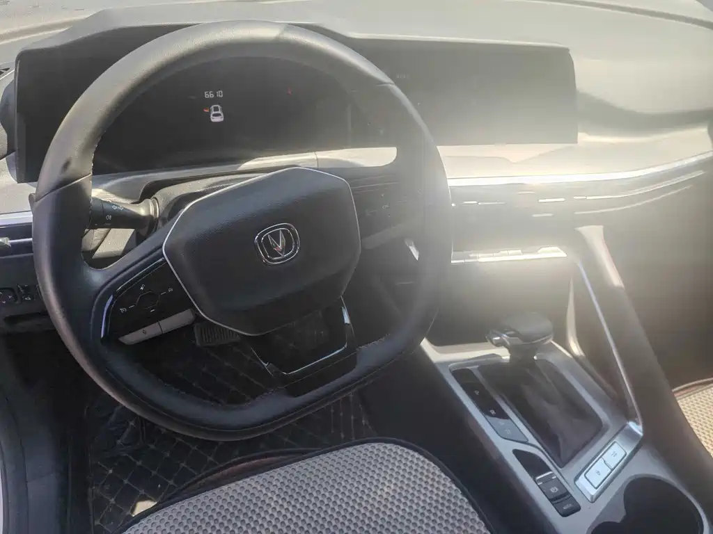Changan CS35PLUS — миниатюра 7