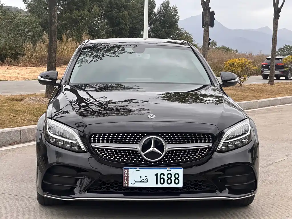 Mercedes-Benz C-Class — миниатюра 2