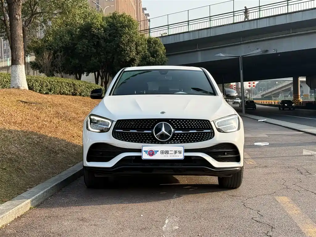 MERCEDES-BENZ GLC COUPE