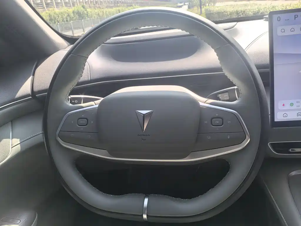 Changan Deepal DARK BLUE S07