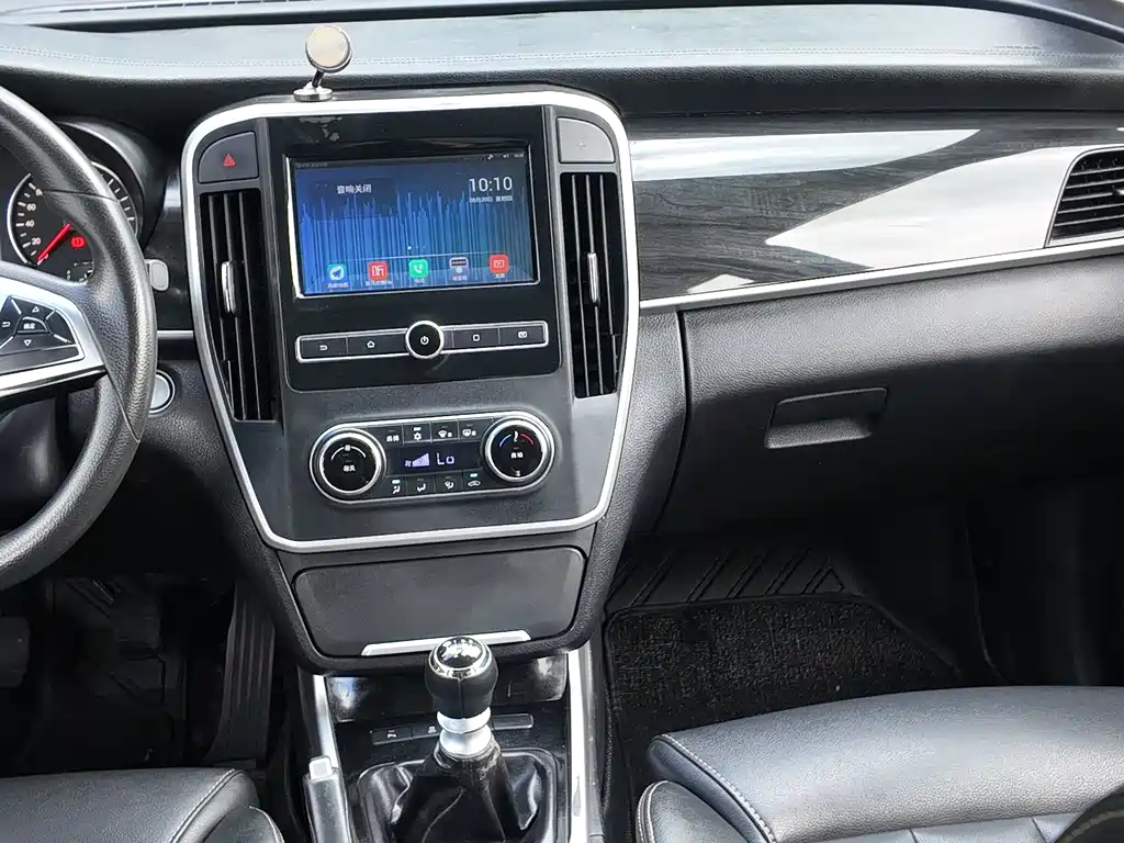 BYD Song MAX 1.5T Manual Connected Luxury Type 7 seats, фото 25