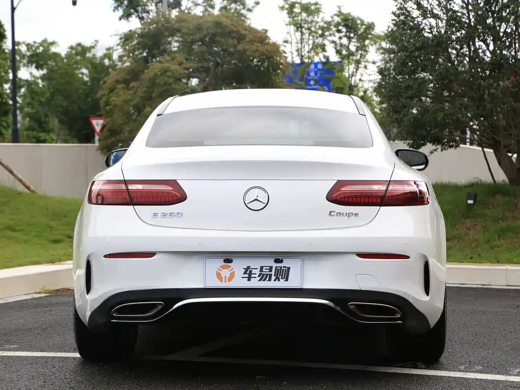 Mercedes-Benz E-Class (Import) — миниатюра 20