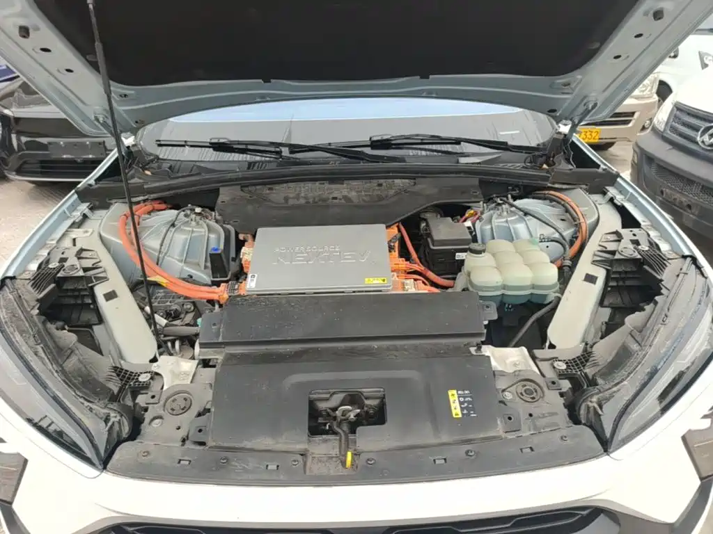 NIO EC6 — миниатюра 20