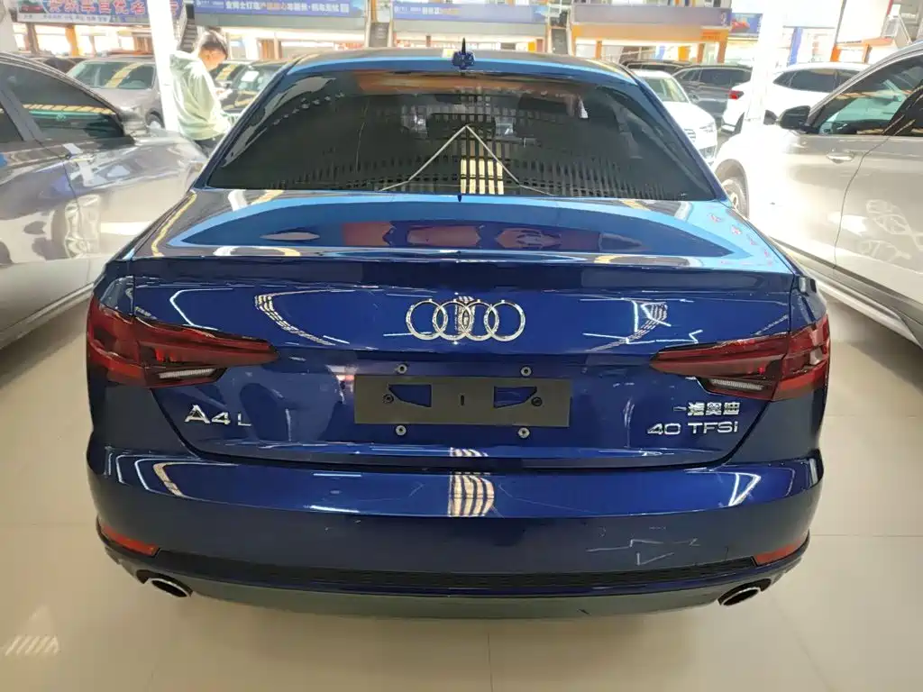 Audi A4L — миниатюра 4