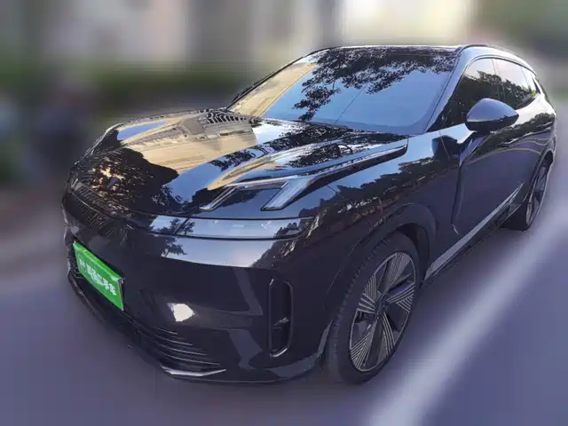 2023 Lynk & Co 08