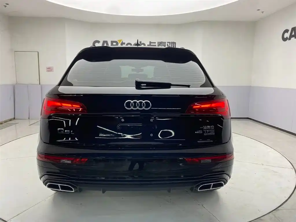 Audi Q5L 2024 45 TFSI Luxury