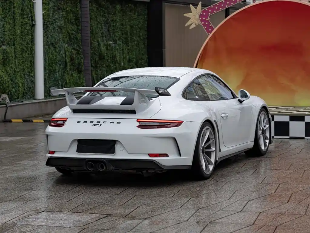 Porsche 911 2018 GT3 4.0L