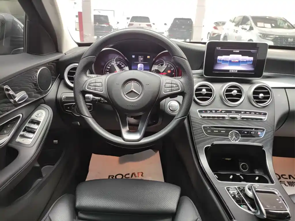 MERCEDES-BENZ C CLASS