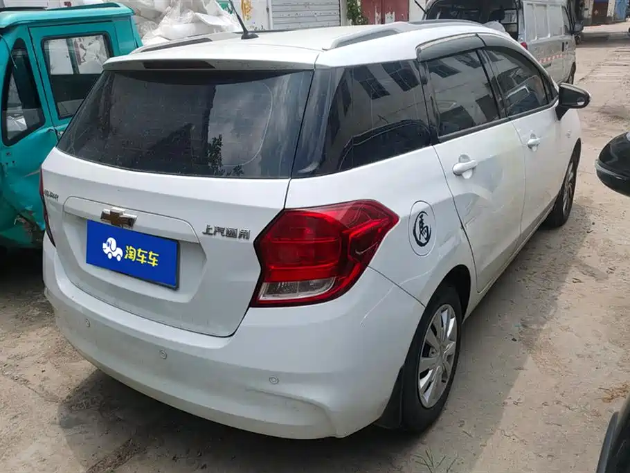Chevrolet RV 2016 1.5L MT