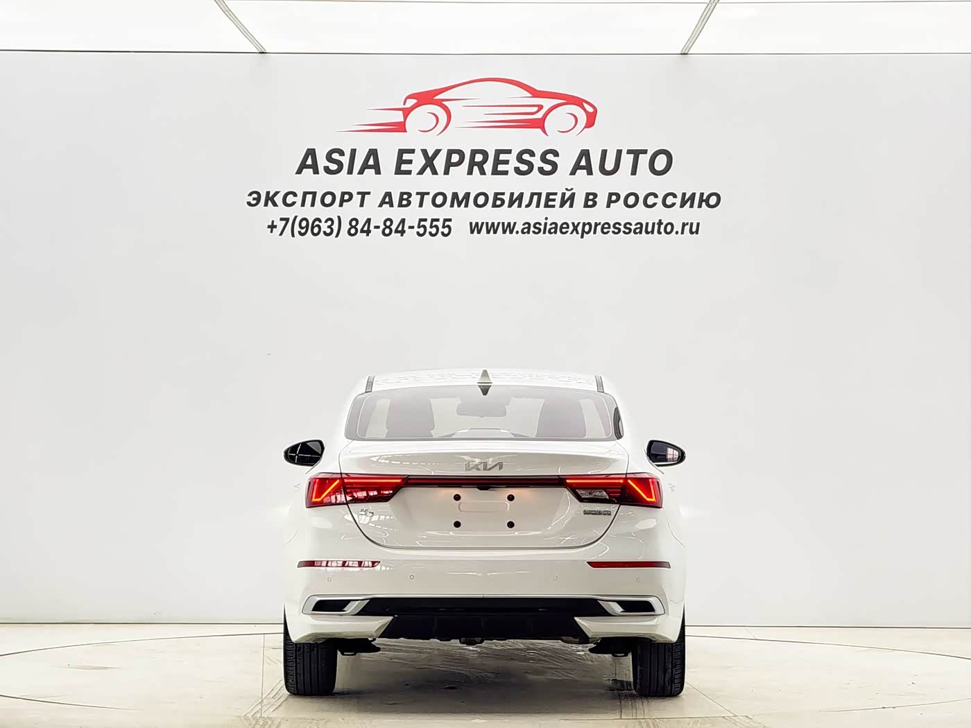 Kia K3 1.5 л 2021 г. Белый, пробег 34000 км