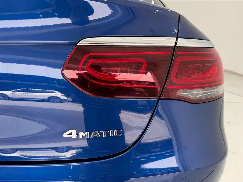 Mercedes-Benz GLC 2021 GLC 260 4MATIC SUV