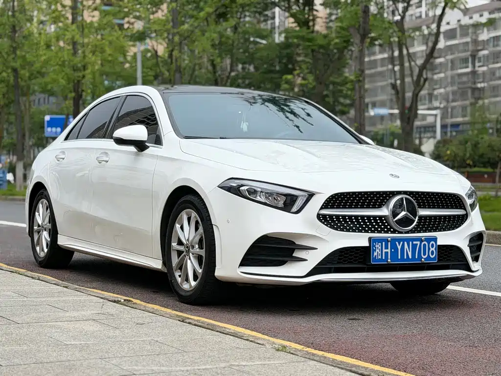 Mercedes-Benz A-Class A 2020 A 200 L Sport