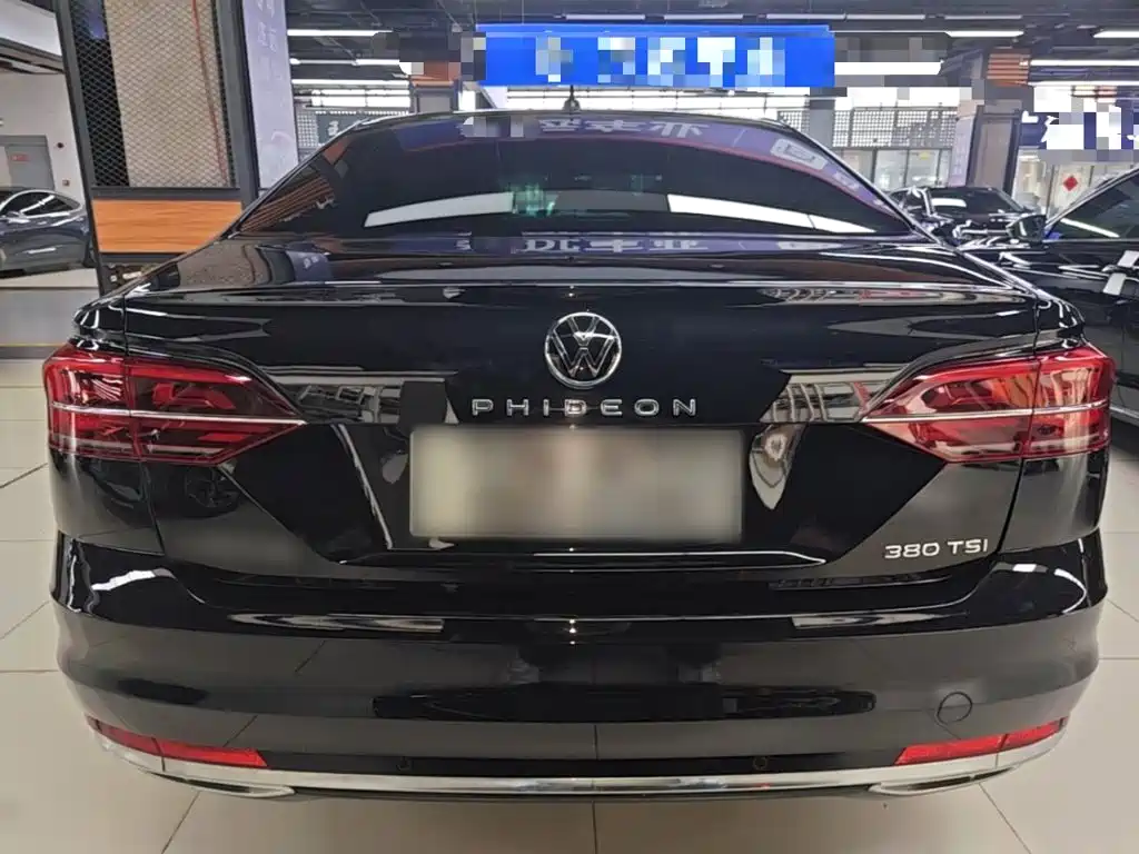 Volkswagen Phideon — миниатюра 6