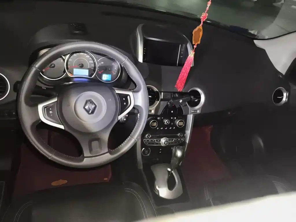 Renault Koleos (Import) — миниатюра 5