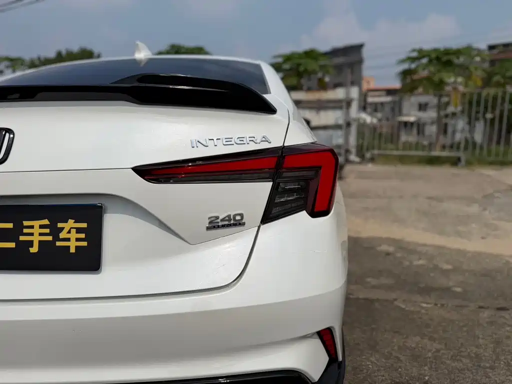 Honda Integra — миниатюра 17