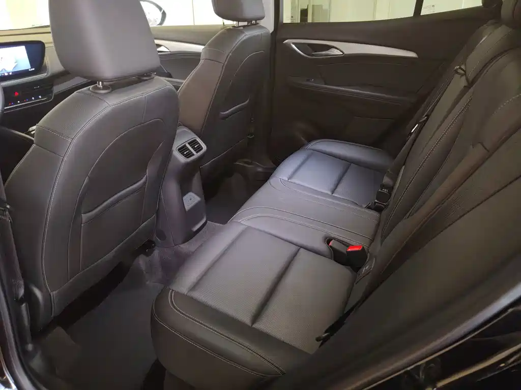 Buick Envision S — миниатюра 25