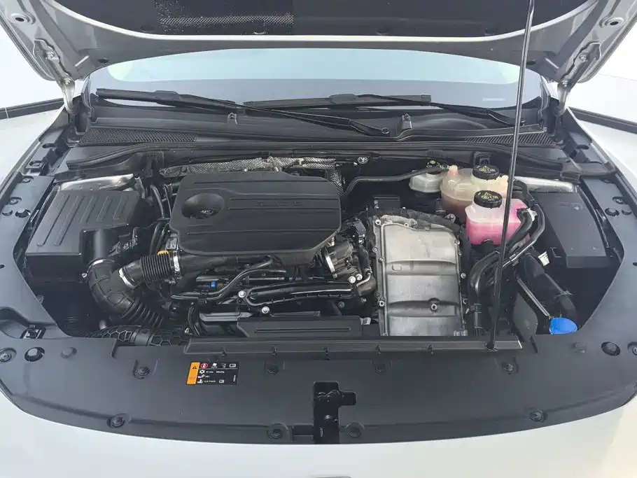 Roewe D7 — миниатюра 10