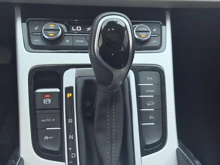 Geely Boyue — миниатюра 16