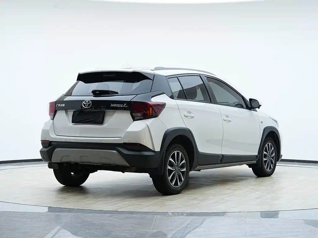 TOYOTA YARIS L ZHIXUAN