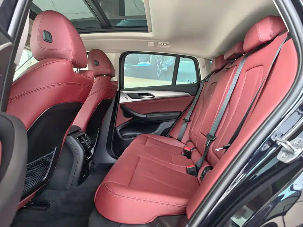 BMW X4 — миниатюра 10