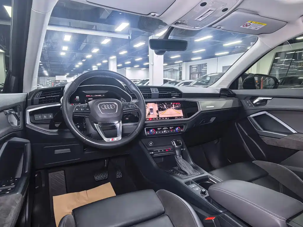 Audi Q3 Sportback — миниатюра 14