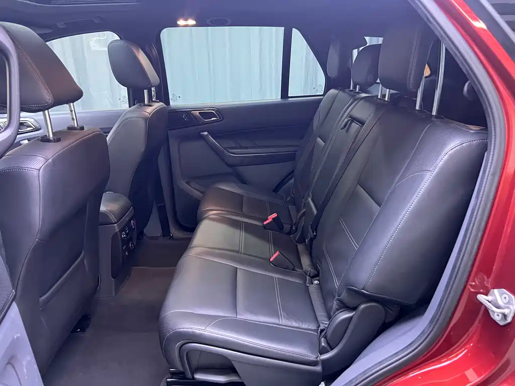 Ford Everest — миниатюра 17