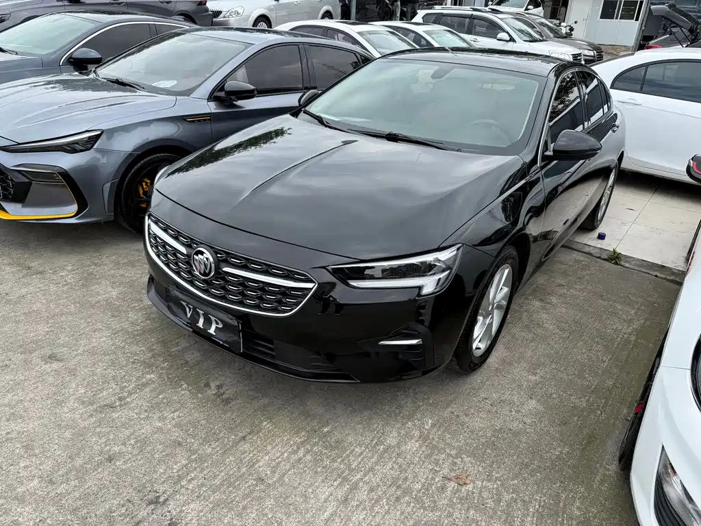 Buick Regal 2021