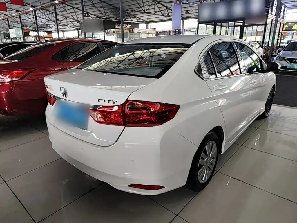 Honda City — миниатюра 7