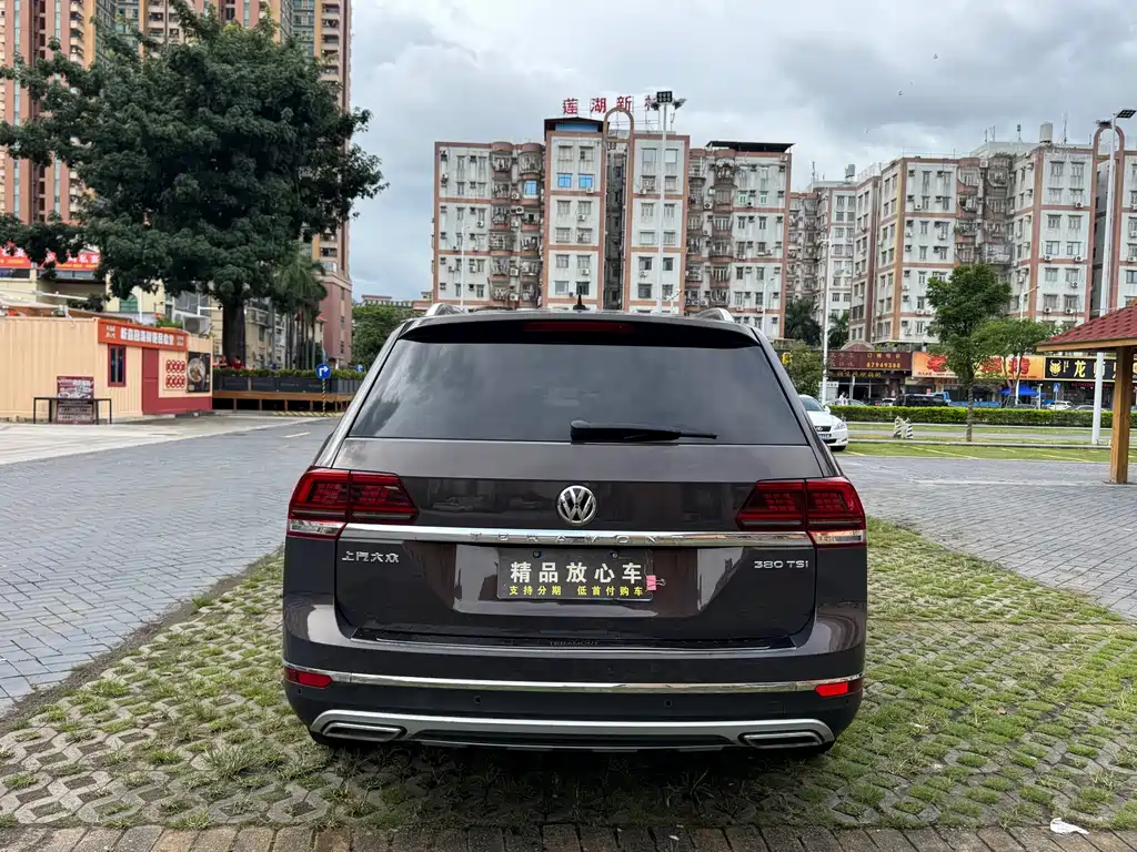 Volkswagen Teramont — миниатюра 5