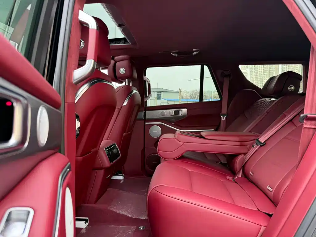 TANK TANK 700 NEW ENERGY