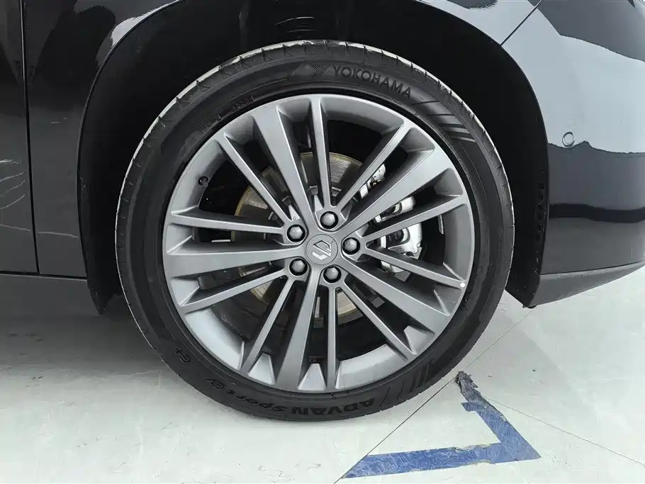 Leapmotor C16 2026 580 Premium 6 мест