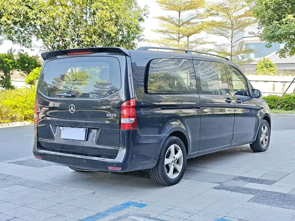 Mercedes-Benz Vito — миниатюра 4