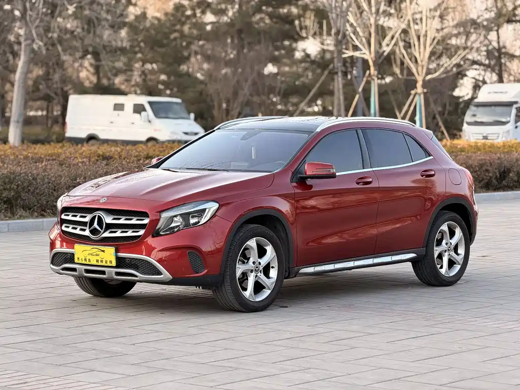 Mercedes-Benz GLA 2019