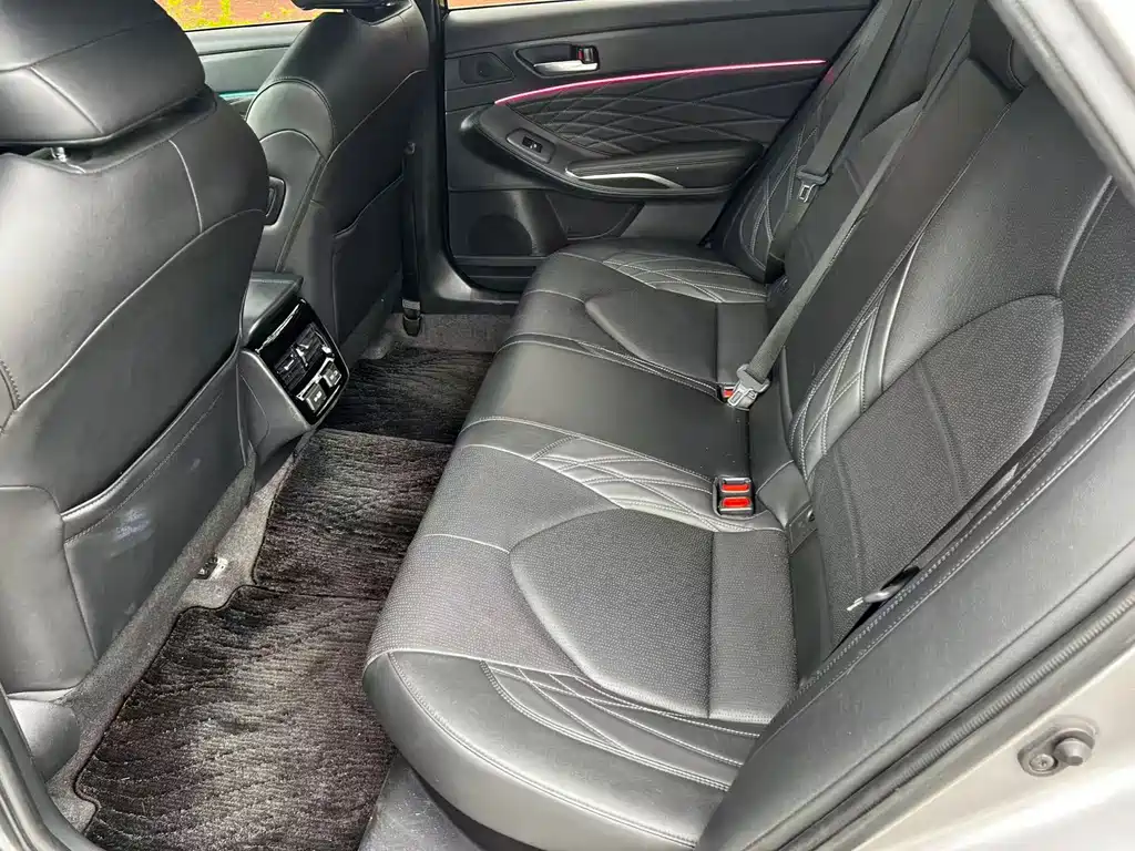 Toyota Avalon 2022 2.5L XLE Luxury