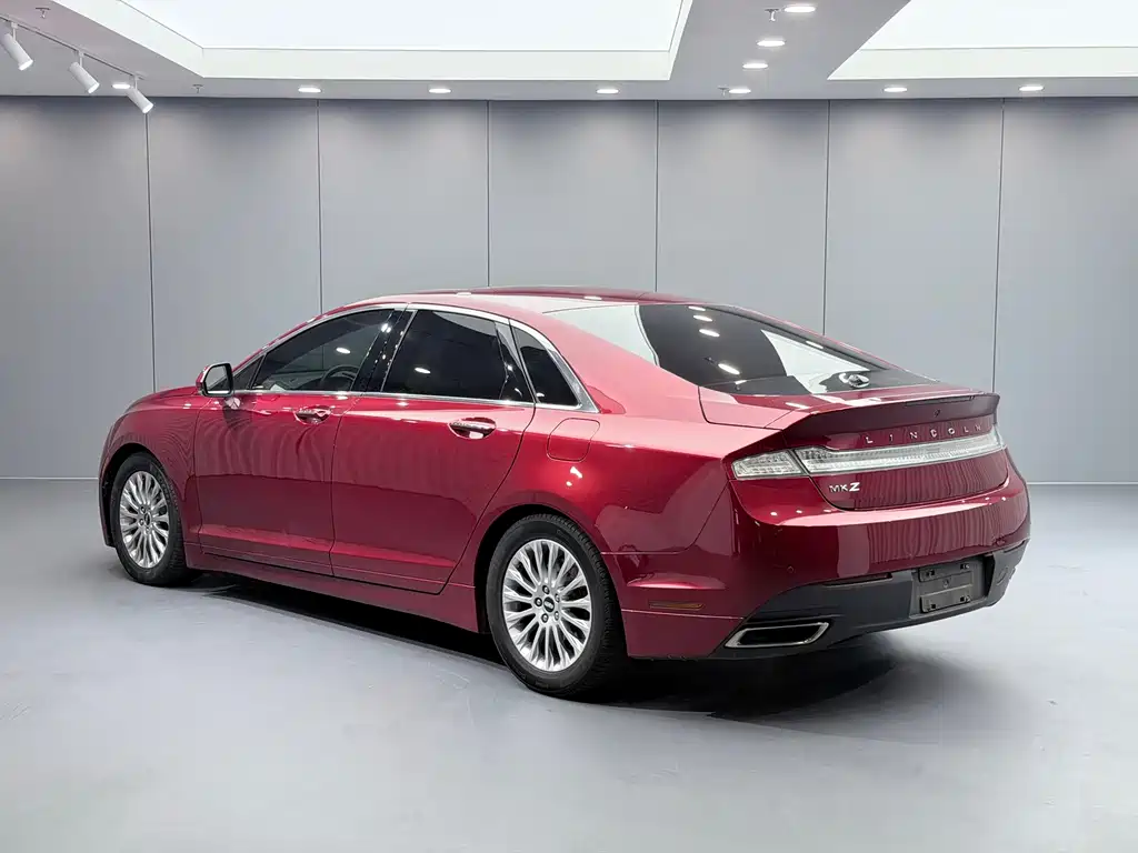 Lincoln MKZ — миниатюра 4