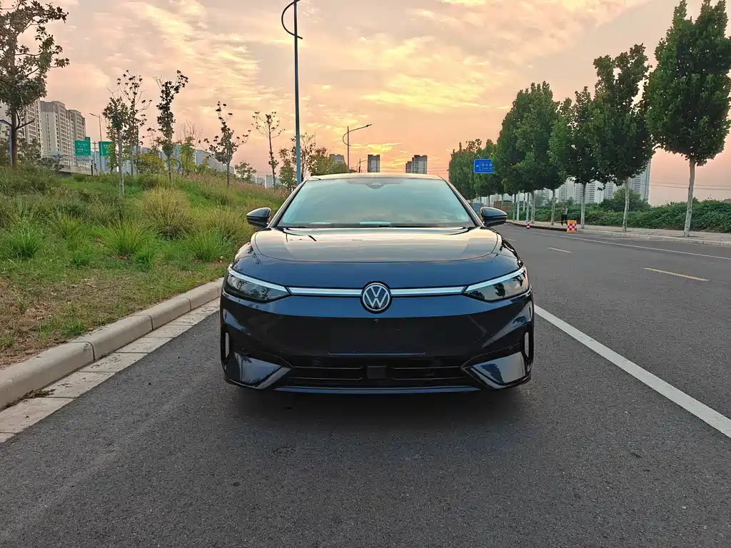 Volkswagen ID.7 VIZZION — миниатюра 2
