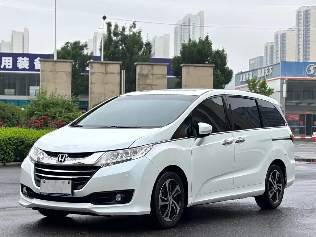 Honda Odyssey 2016
