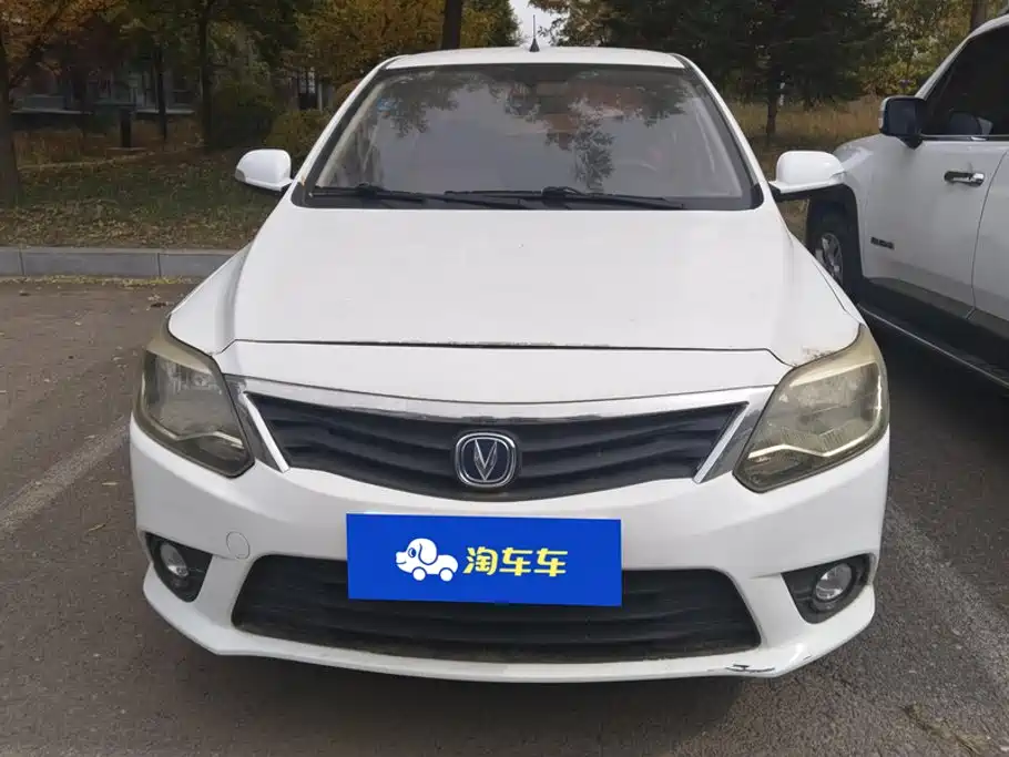 Changan V3 — миниатюра 2