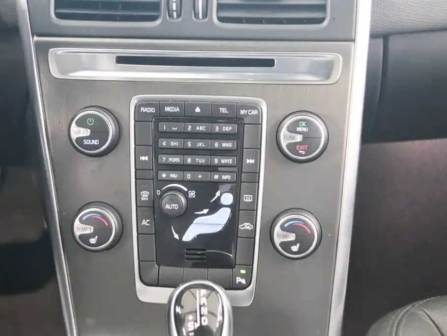 Volvo XC60 (Import) — миниатюра 9