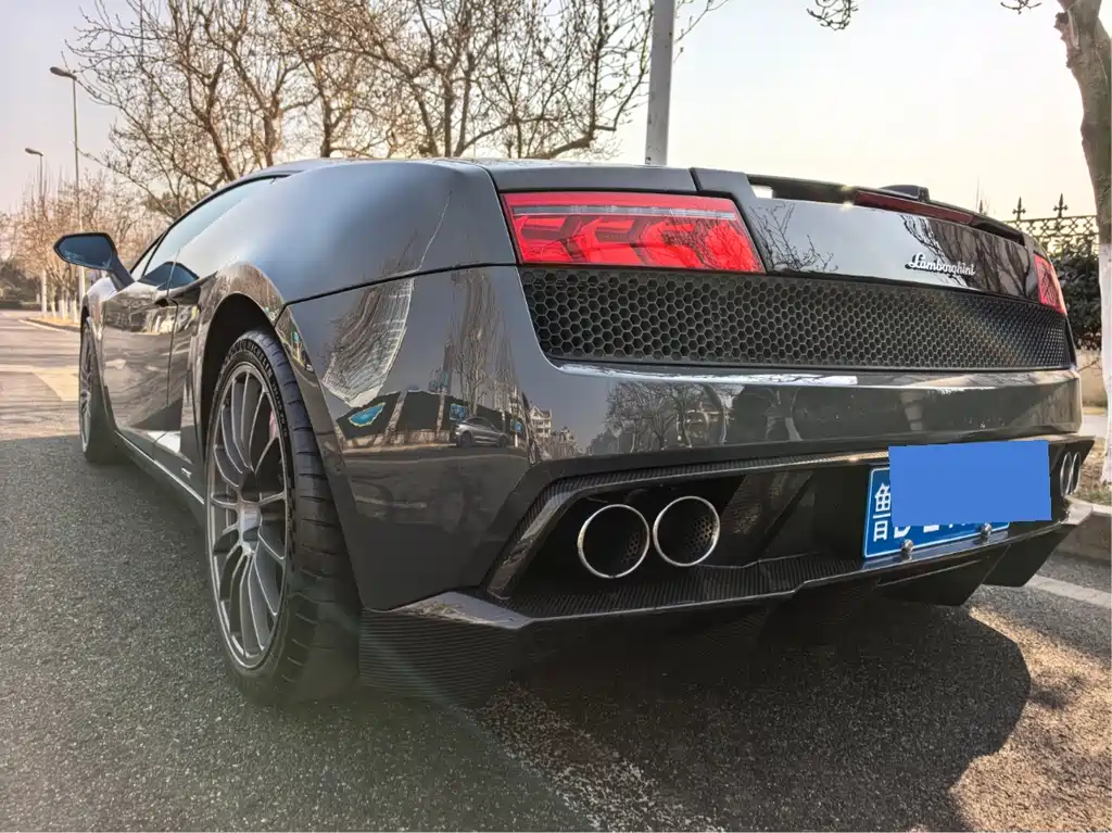 Lamborghini Gallardo 2011 5.2L MT