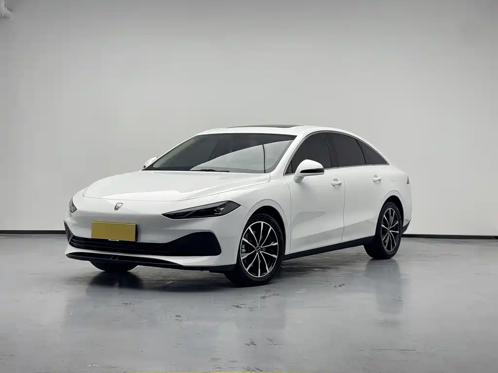 Roewe D7 2025 DMH 125km Champion