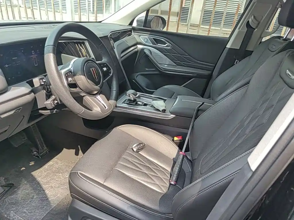 Hongqi Hongqi HS7 PHEV — миниатюра 20
