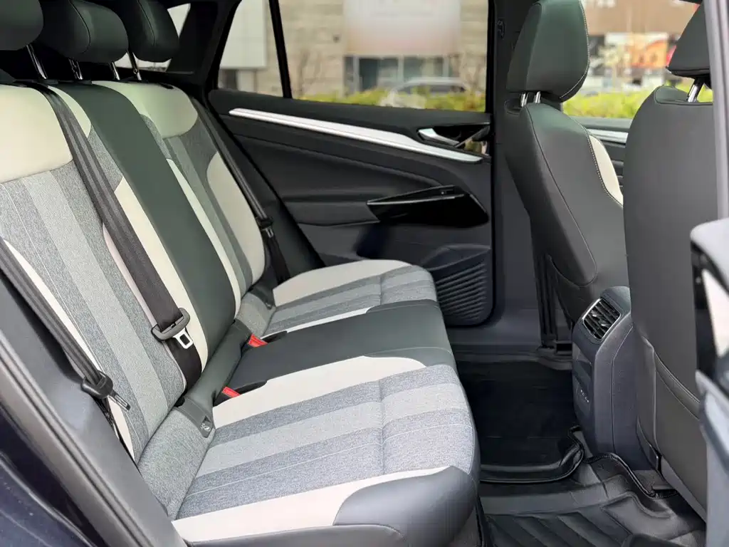 VOLKSWAGEN ID.4 CROZZ