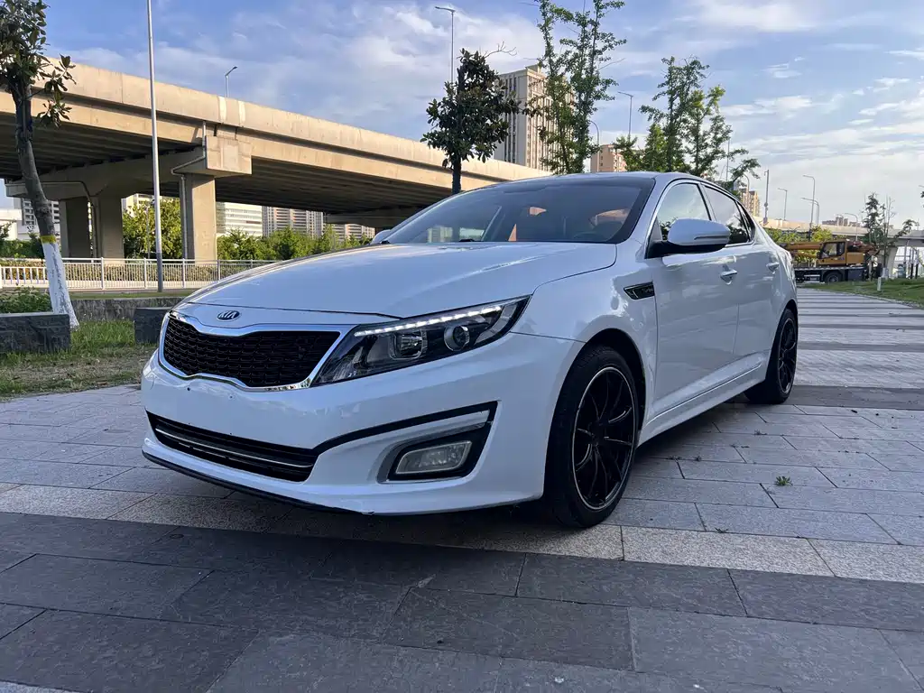 Kia K5 2015