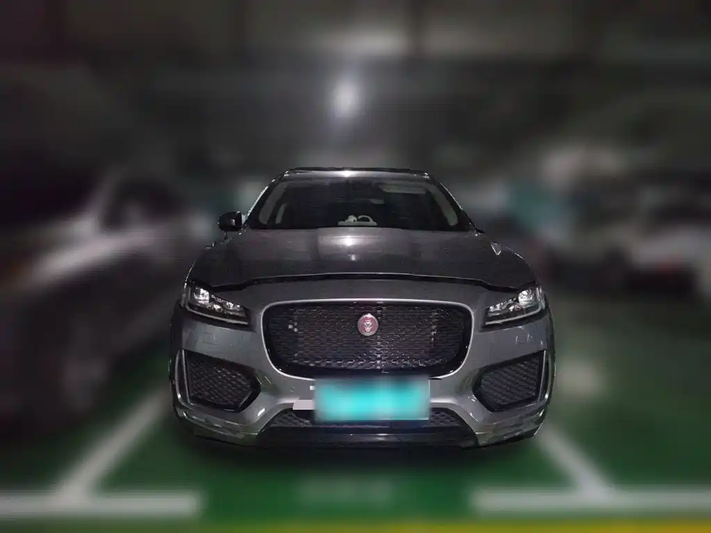 Jaguar F-PACE — миниатюра 2