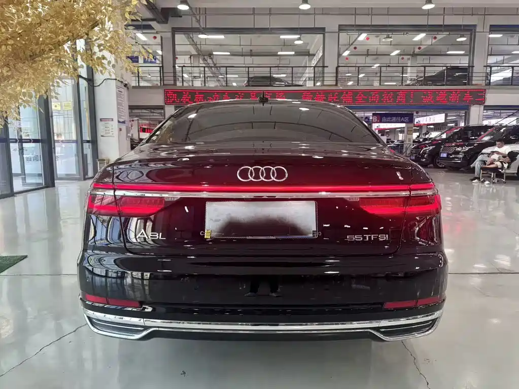 Audi A8 — миниатюра 9