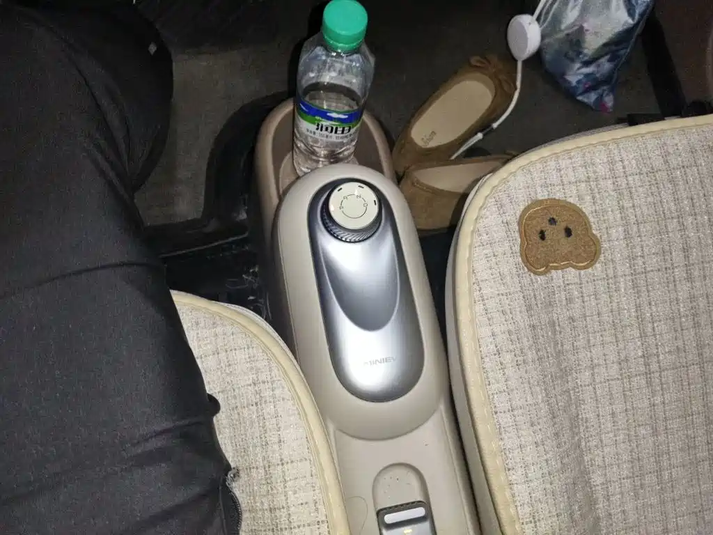 Wuling MINIEV — миниатюра 10