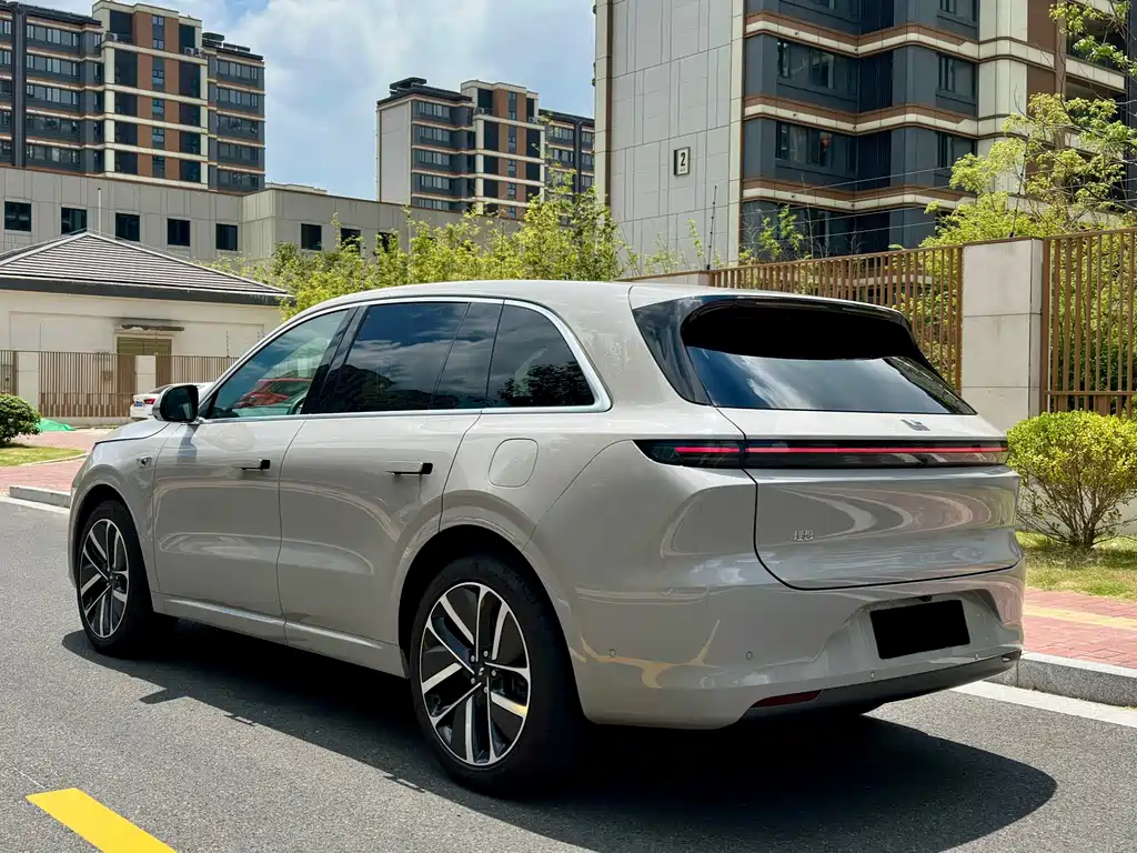 Li Auto IDEAL L6