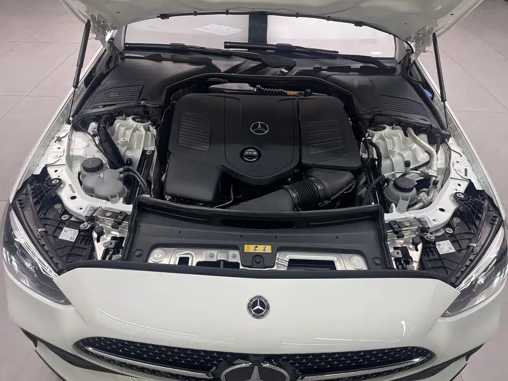 Mercedes-Benz C-Class — миниатюра 20