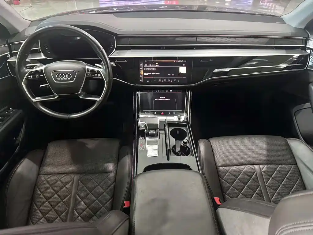 Audi A8 — миниатюра 4